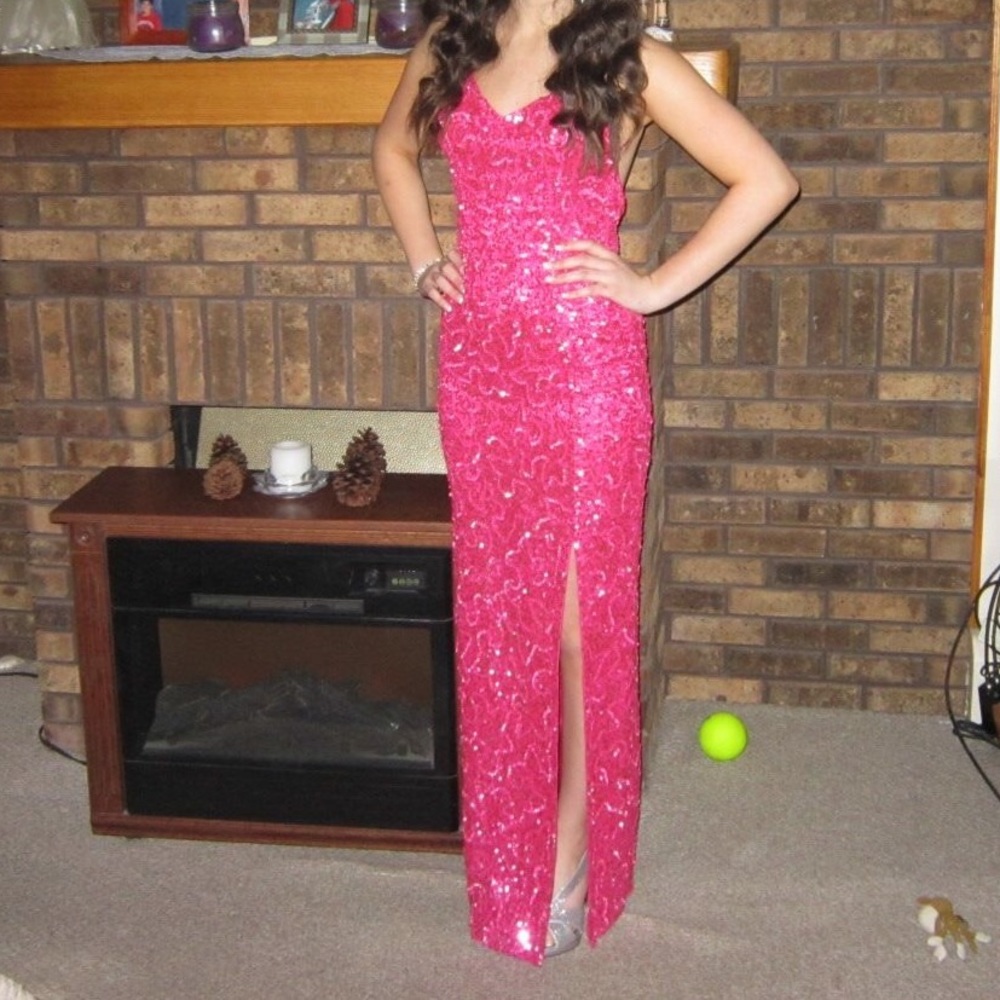 Long pink sequin dress